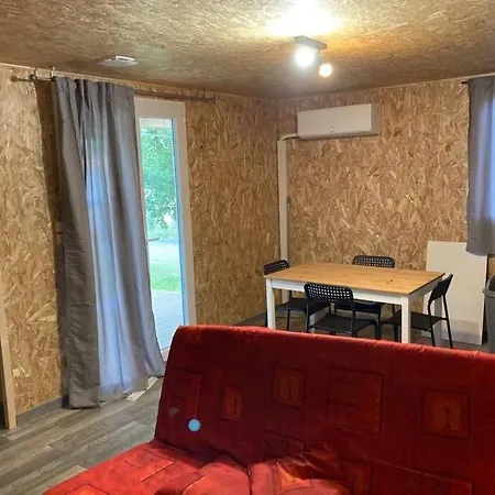 Chalet Climatise N°2 Vakantiehuis